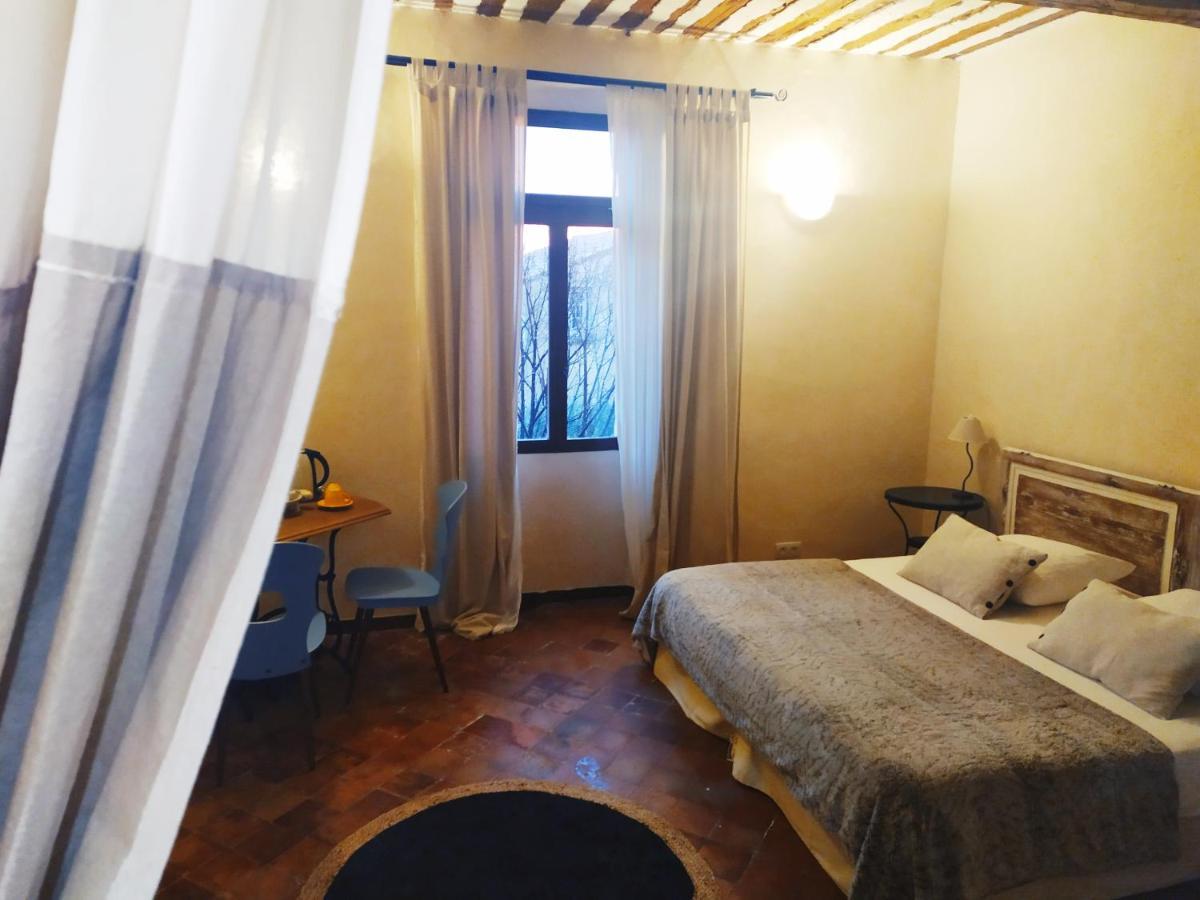 Chambre D'Hotes Face Au Lavoir Methamis ภายนอก รูปภาพ