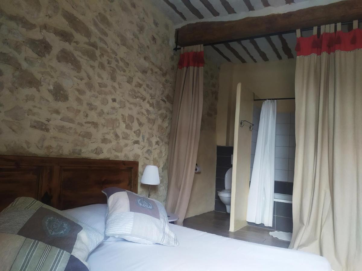 Chambre D'Hotes Face Au Lavoir Methamis ภายนอก รูปภาพ